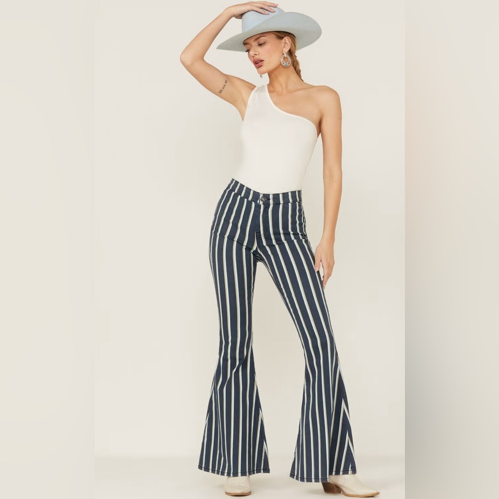 Rock and Roll Denim, Women’s, Bargain Bell Stripe Flare Jeans, Size 30x34.